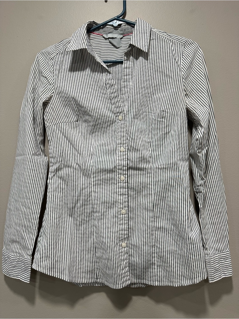 H&M Slim Fit Striped Button Down Secretary Blouse - Gray & White Office Shirt